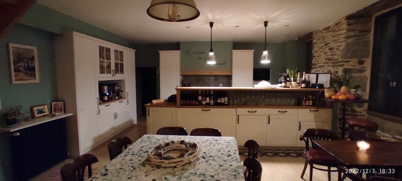 Ty Madelez, De Charme, Et Hotel La Roche-Derrien