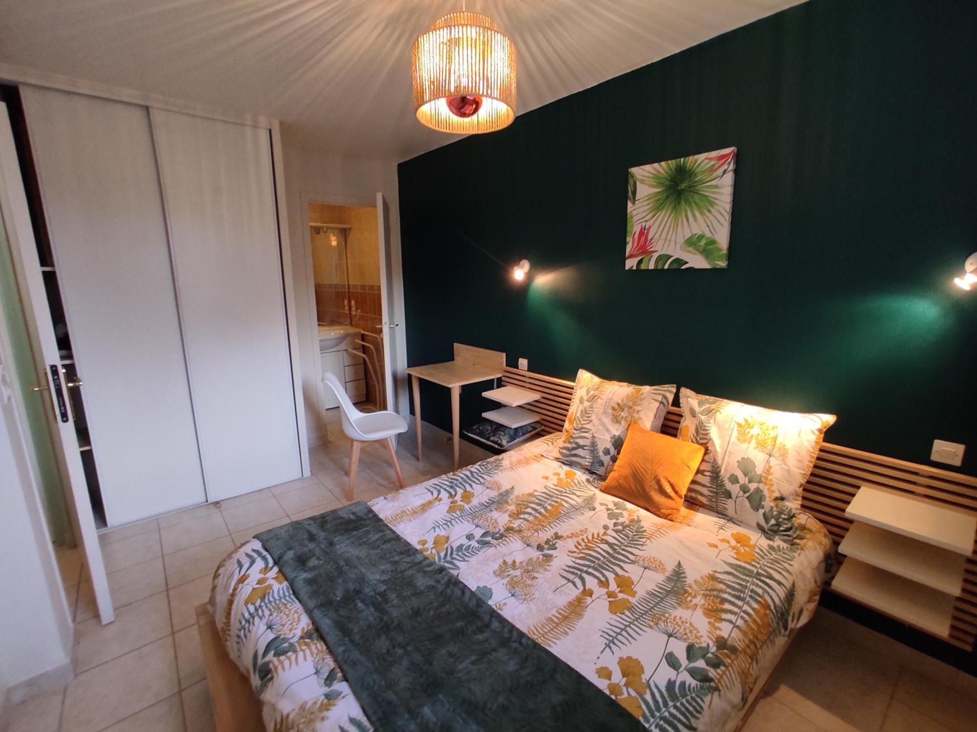 Hotel Ty Madelez, De Charme, Et La Roche-Derrien